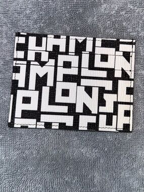 Longchamp Black and White Logo Graphic Card Holder